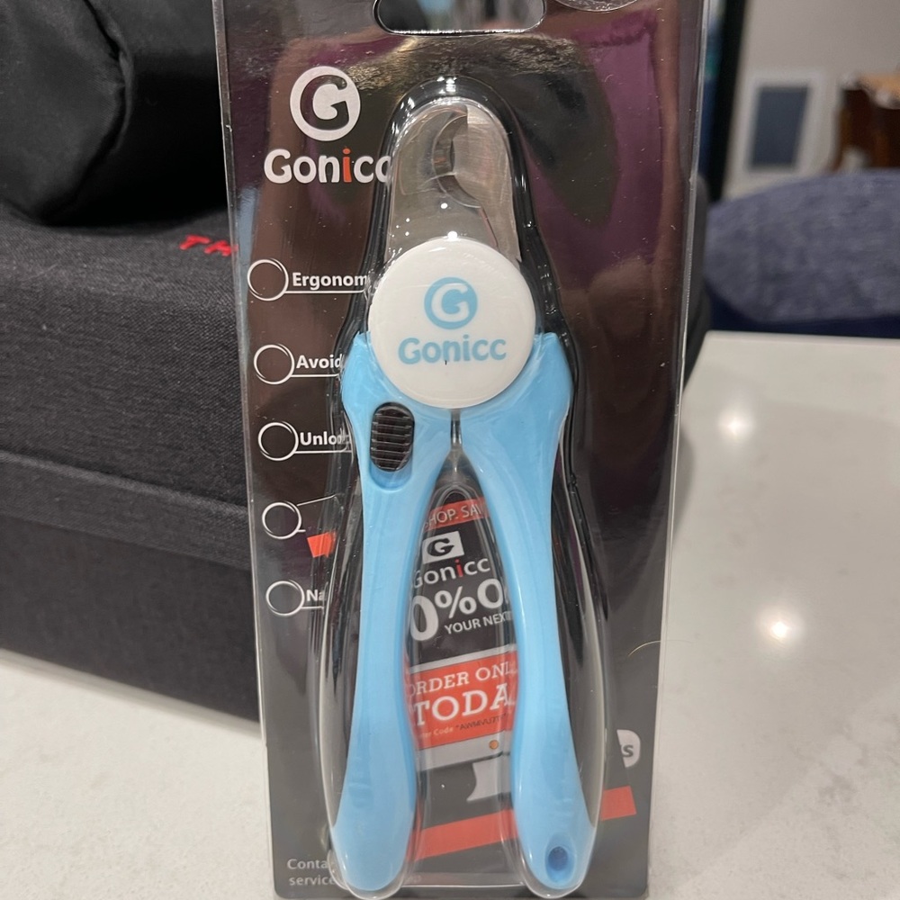 Pet nail clippers